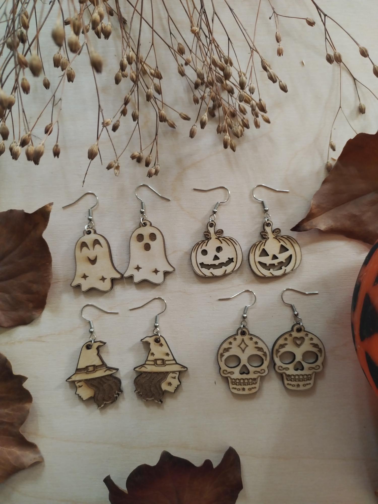 Éclats d’Halloween – Collection de 4 paires de boucles d’oreilles